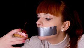 Mangiare senza avere voglia: quali sono le cause e le soluzioni