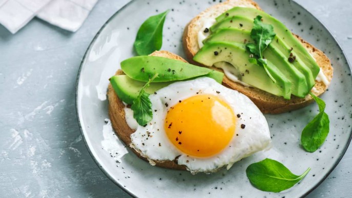 Mangiare uova fa bene o male?