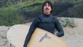 Una volta erano sex symbol, oggi sono irriconoscibili