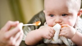 Alimentazione bambini: consigli per mamma e papà