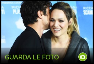 Laura Chiatti E Riccardo Scamarcio Sguardi Complici Dilei