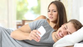 10 strategie per affrontare e sconfiggere la gelosia