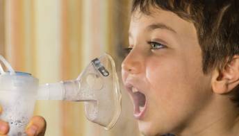 Tosse e raffreddore nei bambini: l’aerosol non è la soluzione