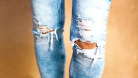 Come strappare i jeans