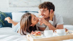 Framing, ovvero fare sesso pensando a situazioni diverse da quelle reali: quanto è grave e perché succede