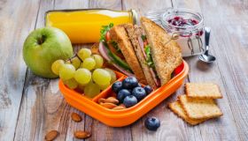 Rimettersi in forma per l’estate. Ecco 10 spuntini con poche calorie