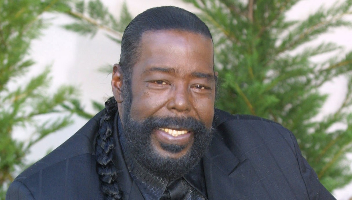 Barry White, la biografia e le curiosità sul cantante