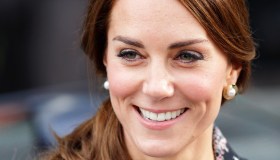 Kate Middleton è incinta: aspetta una femmina. Il gossip impazza
