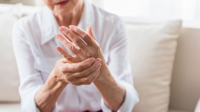 Artrite e artrosi: differenze, cause e possibili cure
