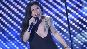 Elisa Toffoli si confessa: “Mi è mancato un babbo che mi dicesse sei bella”