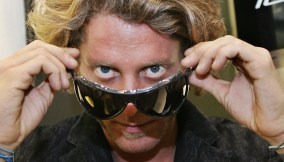 Lapo Elkann e gli occhiali in carbonio