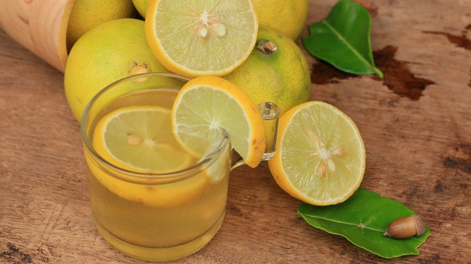 La dieta del limone: dimagrisci e ti sgonfi in una settimana