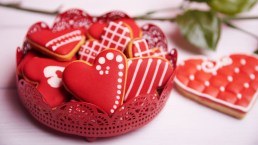 Biscotti di San Valentino: 5 idee per decori romantici