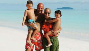 Heather Parisi con il marito e i figli nel 2016