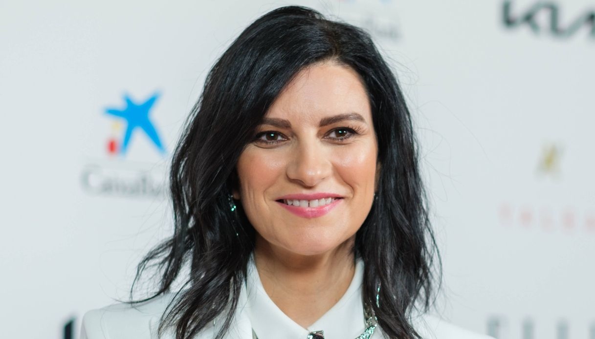#acasadi Laura Pausini: tra total white, elementi shabby e raffinatezza