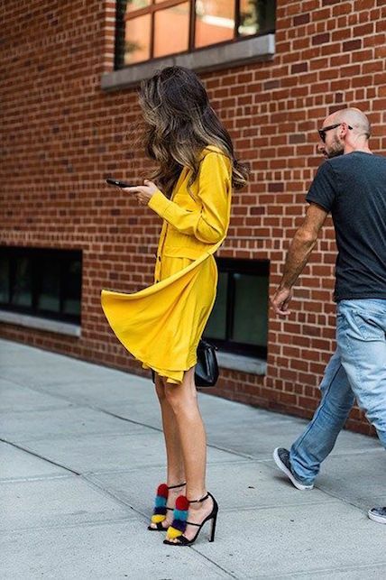 Come abbinare il giallo: ecco i consigli per un look perfetto!