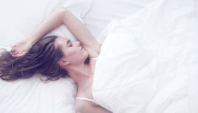 Quante ore bisogna dormire per stare bene in base all’età