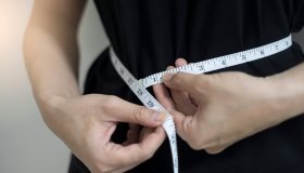 Aumento di peso in menopausa, i rimedi che funzionano