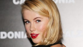 Kim Basinger e sua figlia Ireland Baldwin: due gocce d’acqua