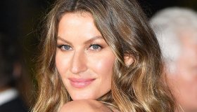 Gisele Bundchen, la dieta coi super cibi e le galline ciuffate