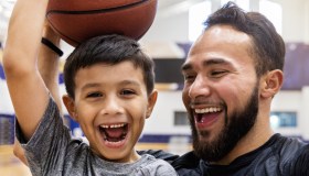 5 cose che solo uno zio può capire (e fare con piacere) col nipote