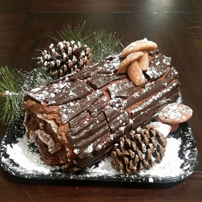 Tronchetto Di Natale Piemontese.I Dolci Di Natale Piu Belli Buche De Noel Tronchetto Di Natale Dilei