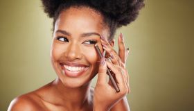 La matita occhi non avrà più segreti per te, grazie a questi consigli