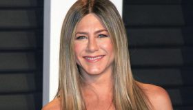 Jennifer Aniston confessa: “Da anni soffro della sindrome dell’occhio secco”