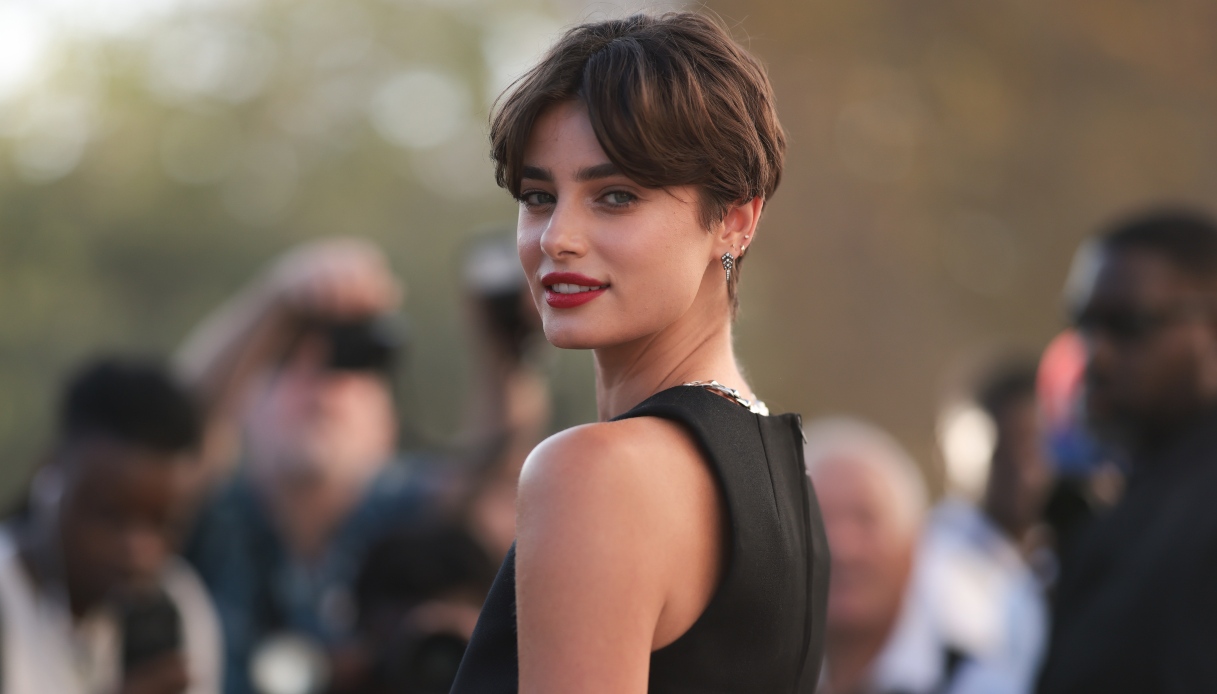 Colori, tagli e ispirazioni di look per i capelli corti