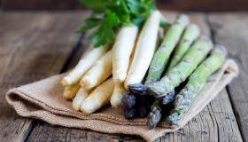 Come coltivare gli asparagi in vaso: la guida