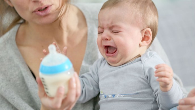 Botulismo infantile: perché è bene non dare il miele ai neonati