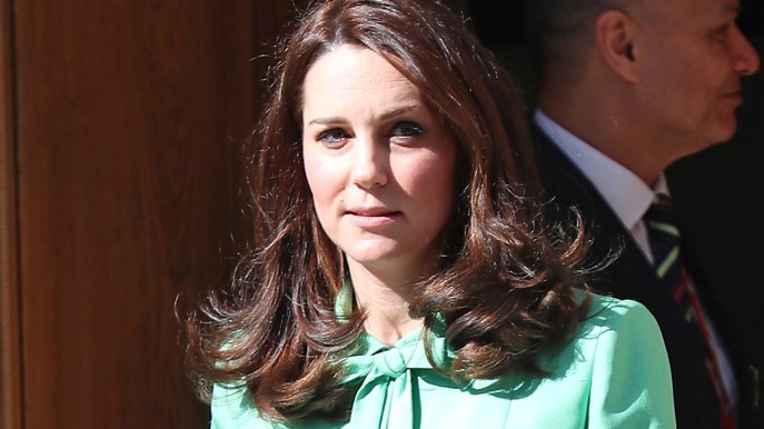 Kate Middleton in verde menta: in gravidanza la pancia è cresciuta a dismisura