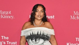 Chi è la modella curvy Paloma Elsesser, influencer Instagram