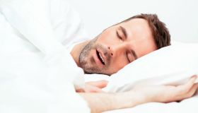 Dormire troppo, le cause e gli effetti collaterali