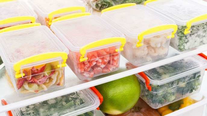 Come organizzare il frigorifero (evitando sprechi)