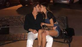 La calda estate di Belen a Ibiza (in dolce compagnia)