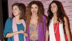 La figlia della Brigliadori in difesa della madre: fierissima di lei