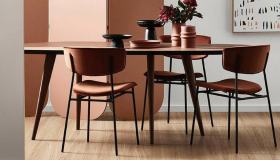 Grease compie 40 anni: Calligaris rende omaggio al musical con una collezione