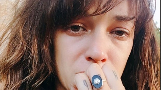 Asia in lacrime su Instagram: la sua dedica sofferta