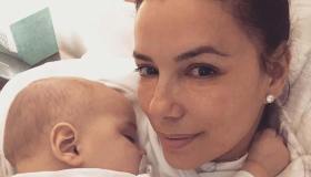 Eva Longoria mamma: stanca e struccata ma ancora più bella