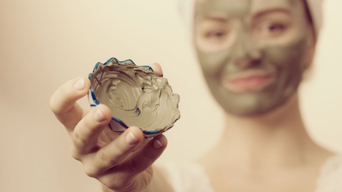 Argilla verde: come usarla su viso e corpo