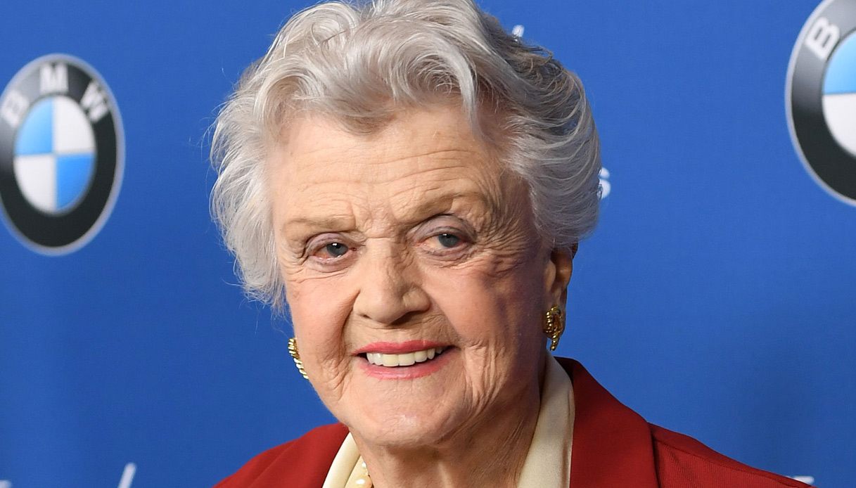 Angela Lansbury ha cantato la canzone di quando fece la teiera - Il Post