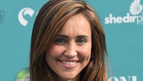 Ilenia Lazzarin di Un Posto al Sole sposa col pancione