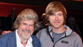 Reinhold Messner con il figlio Simon nel 2019