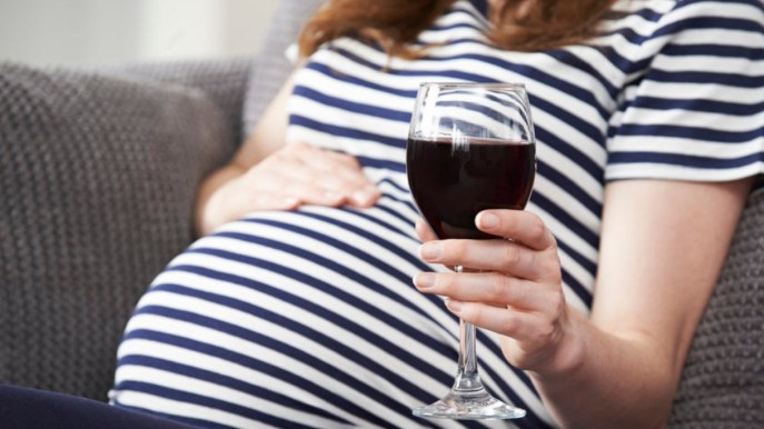 Cos’è la sindrome alcolica fetale: cause e rischi