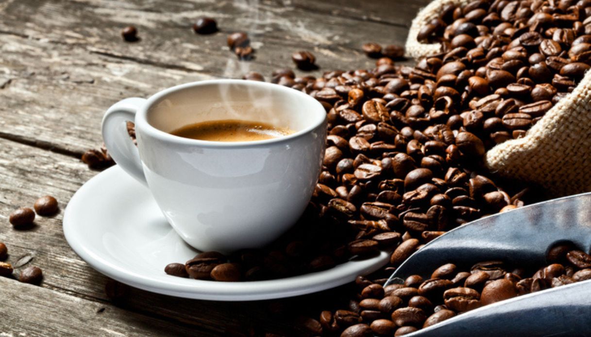 Caffè: proprietà, benefici e come inserirlo nella dieta