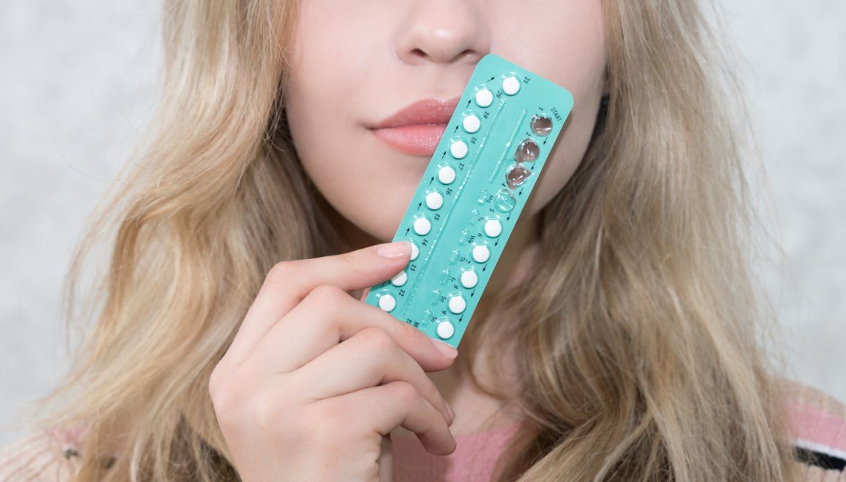 Pillola anticoncezionale: tutto quello che c'è da sapere sugli effetti  indesiderati