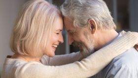 Come cambia il sesso (e il corpo) dopo i 60 anni