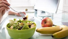 La dieta in ufficio: alcuni consigli per viverla al meglio
