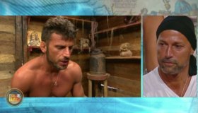 Isola, Bettarini sotto accusa. Scoppia la passione fra Soleil e Jeremias